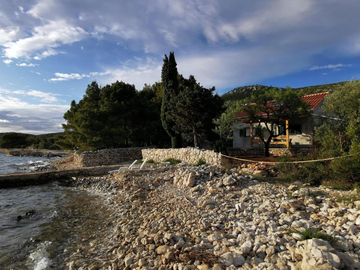 Villa Kuca Za Odmor Obitelji Pedisic Banj Exterior foto