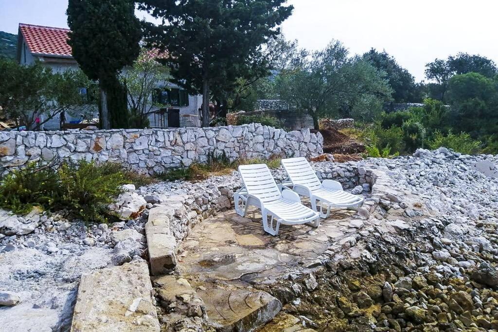 Villa Kuca Za Odmor Obitelji Pedisic Banj Exterior foto